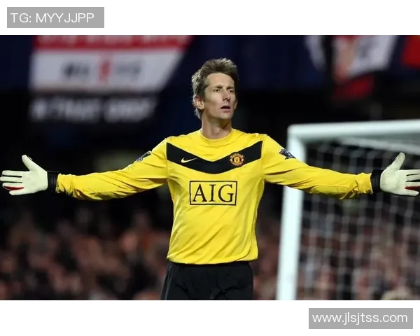 专情于足球梦想的星辰之路:从青涩少年到顶级球员的坚持与奋斗 专情于足球梦想的星辰之路:从青涩少年到顶级球员的坚持与奋斗