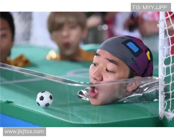 当足球巨星化身喜剧演员场上爆笑瞬间全程高能不断